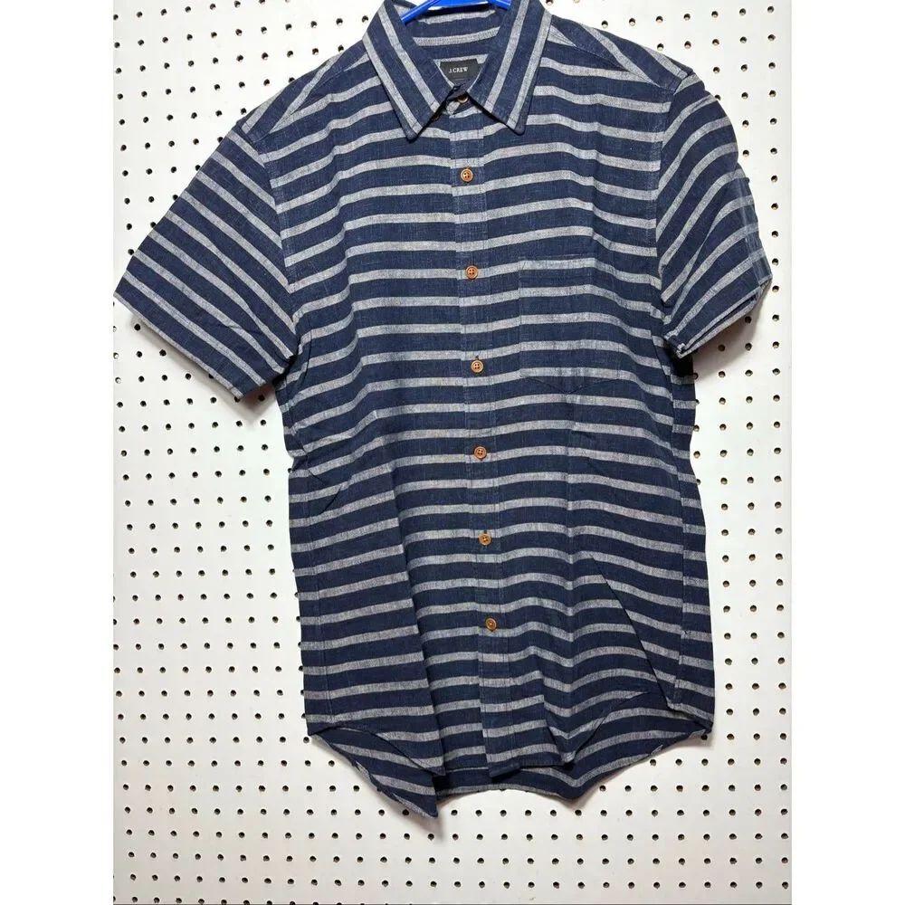 J.Crew mens button down short sleeve shirt size S